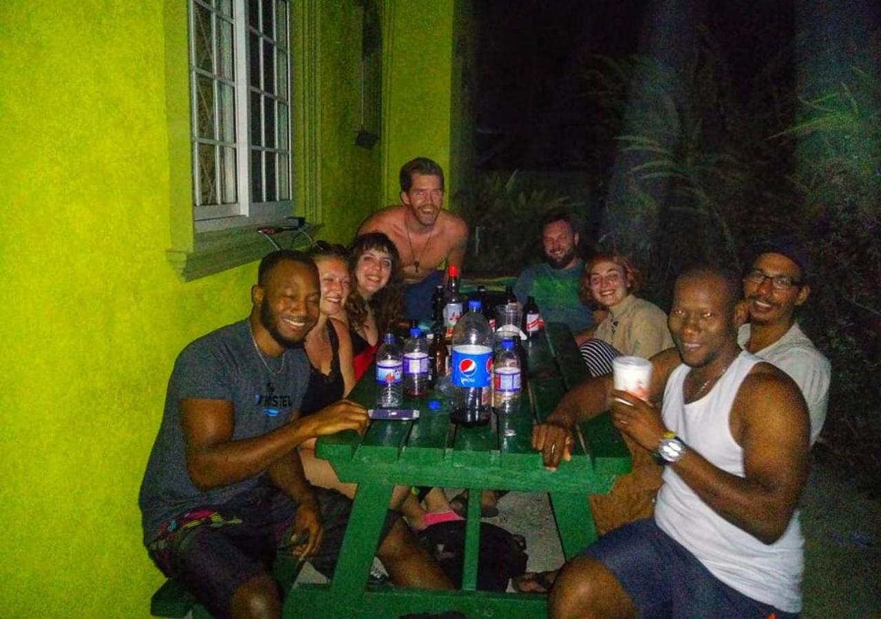 Yaad Hostelモンテゴ・ベイ エクステリア 写真
